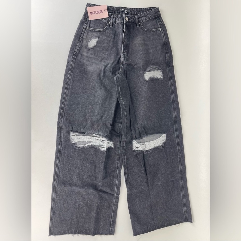 NWT Missguided Charcoal Ripped Jeans size 4